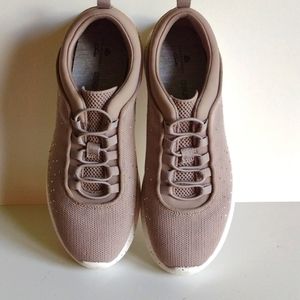 Clark's Shoes size 8